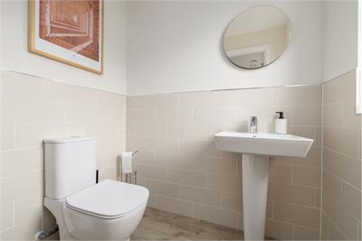 4 Rowieston Drive, Edinburgh, EH17 8WL - image 8