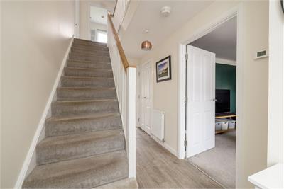 4 Rowieston Drive, Edinburgh, EH17 8WL - image 9