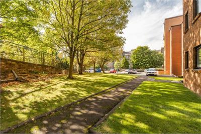 5/12 White Park, Edinburgh, EH11 1TZ - image 18