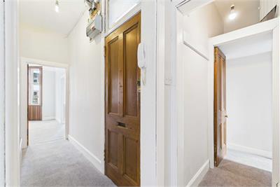 9/1 Marischal Place, Blackhall, Edinburgh, EH4 3NF - image 14