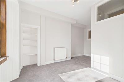 9/1 Marischal Place, Blackhall, Edinburgh, EH4 3NF - image 10