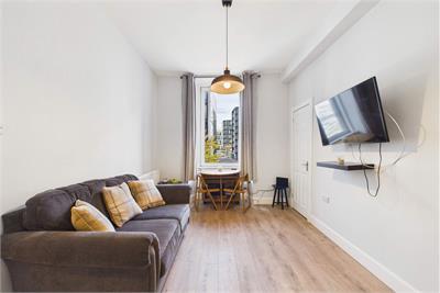 5/6 Gibson Terrace, Fountainbridge, Edinburgh, EH11 1AU - image 2