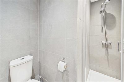 5/6 Gibson Terrace, Fountainbridge, Edinburgh, EH11 1AU - image 9