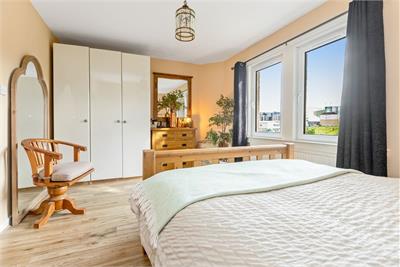 14 (flat 5) St Clair Street, Leith, Edinburgh, EH6 8LA - image 9