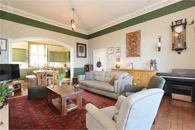 38 Bellfield Street, Edinburgh, EH15 2BP - image 3
