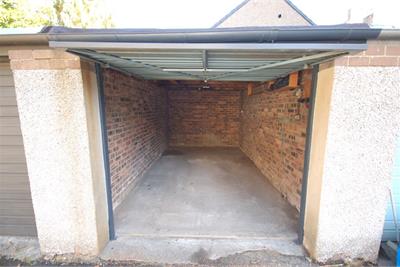 Garage 7, Ethel Terrace, Edinburgh, EH10 5NA - image 3