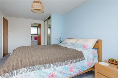 73 North Meggetland, Edinburgh, EH14 1XQ - image 11