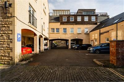 43/4 Watson Crescent, Edinburgh, EH11 1ER - image 15