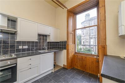 14/2 Brunton Place, Edinburgh, EH7 5EJ - image 9