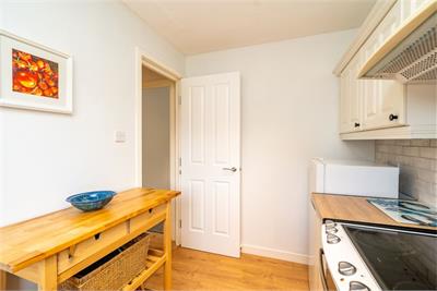 36/3 Craighouse Gardens, Morningside, Edinburgh, EH10 5TY - image 6