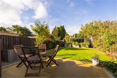 76 Saughtonhall Drive, Edinburgh, EH12 5TL - image 13
