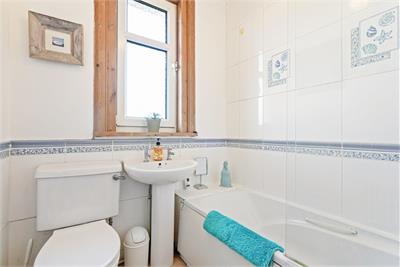 31 Eskview Avenue, MUSSELBURGH, EH21 6NR - image 11