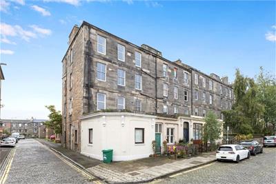 27/6 Portland Street, Edinburgh, EH6 4BB - image 1
