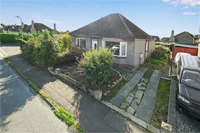 13 Craigmount Avenue North, Corstorphine, Edinburgh, EH12 8DH - image 1