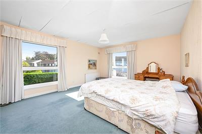 21 Strathalmond Park, Edinburgh, EH4 8AH - image 13