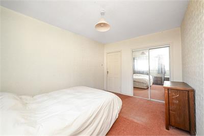 21 Strathalmond Park, Edinburgh, EH4 8AH - image 16