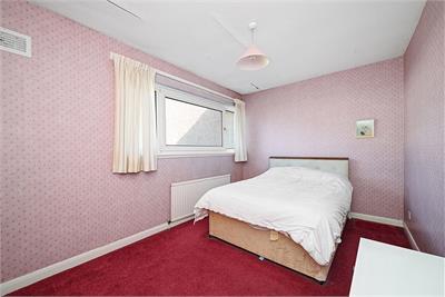 21 Strathalmond Park, Edinburgh, EH4 8AH - image 19