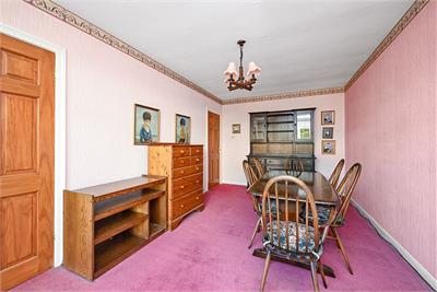 21 Strathalmond Park, Edinburgh, EH4 8AH - image 7