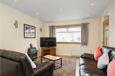 126 Howden Hall Drive, Edinburgh, EH16 6UX - image 3