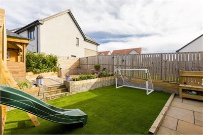 12 Bain Rigg, Gilmerton, Edinburgh, EH17 8YS - image 16