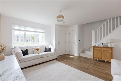 12 Bain Rigg, Gilmerton, Edinburgh, EH17 8YS - image 4