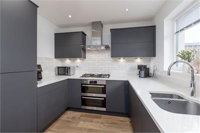 12 Bain Rigg, Gilmerton, Edinburgh, EH17 8YS - image 6