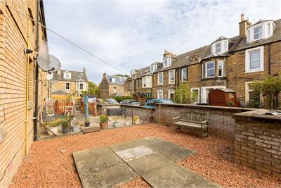 15/2 Fingzies Place, Leith Links, EH6 8AW - image 15