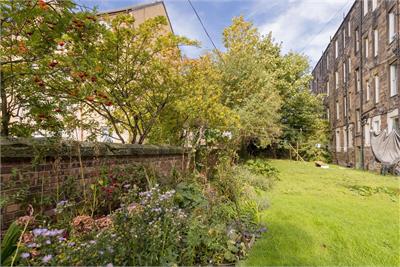 10/7 Dalgety Avenue, Edinburgh, EH7 5UE - image 12
