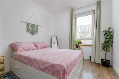 10/7 Dalgety Avenue, Edinburgh, EH7 5UE - image 6