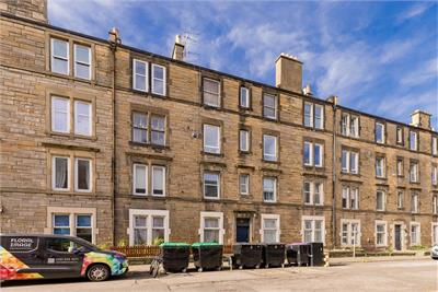 10/7 Dalgety Avenue, Edinburgh, EH7 5UE - image 1