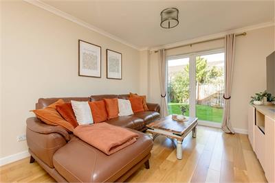 18 Mains Gardens, Tranent, EH33 1FB - image 3
