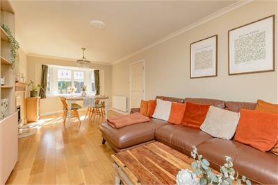 18 Mains Gardens, Tranent, EH33 1FB - image 4