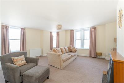 Ingleneuk, High Street, Ayton, TD14 5QJ - image 3