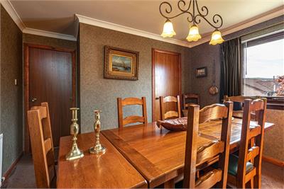 35 Ladhope Crescent, Galashiels, TD1 2BN - image 15