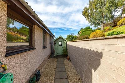 35 Ladhope Crescent, Galashiels, TD1 2BN - image 38