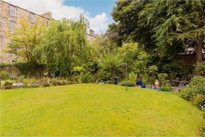 4/6 Airlie Place, Edinburgh, EH3 5DU - image 19