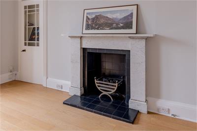4/6 Airlie Place, Edinburgh, EH3 5DU - image 5