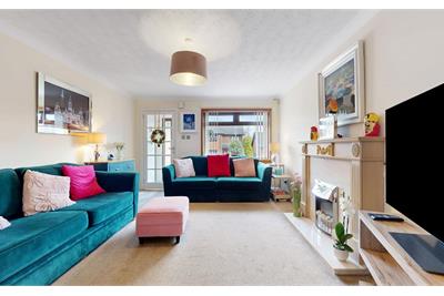 44 Galloway Avenue, Hamilton, ML3 7UR - image 2