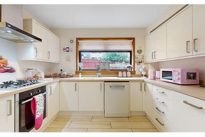 44 Galloway Avenue, Hamilton, ML3 7UR - image 9
