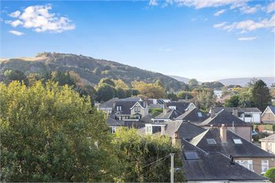 8/16 Meggetland Square, Edinburgh, EH14 1XP - image 22
