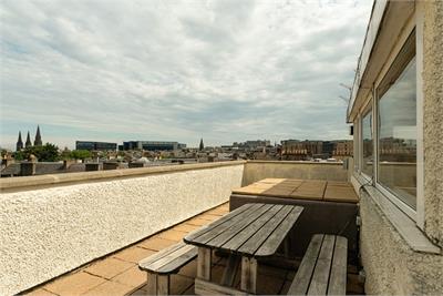 51/8 Caledonian Crescent, Edinburgh EH11 2AT - image 21