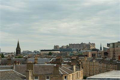 51/8 Caledonian Crescent, Edinburgh EH11 2AT - image 24