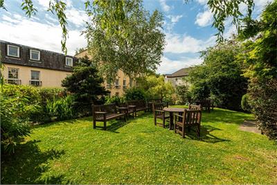 51/8 Caledonian Crescent, Edinburgh EH11 2AT - image 28