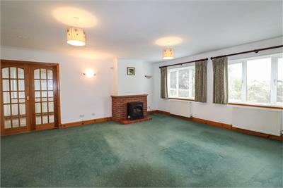 Stellanova, High Street, Dalbeattie, DG5 4DX - image 4