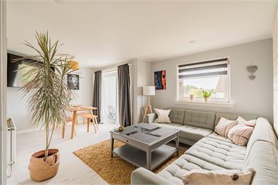 30/7 Hoseason Gardens, Edinburgh, EH4 7HE - image 2