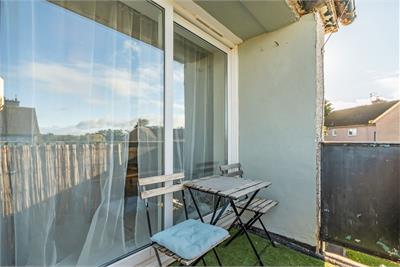 30/7 Hoseason Gardens, Edinburgh, EH4 7HE - image 10