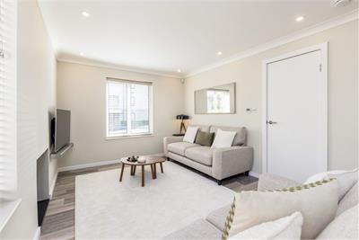 9 Greenpark, Liberton, Edinburgh, EH17 7TA - image 5