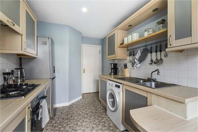 4/5 Sinclair Close, Gorgie, Edinburgh, EH11 1US - image 6