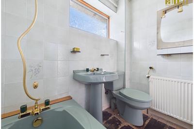 Grampian Way Barrhead - image 15