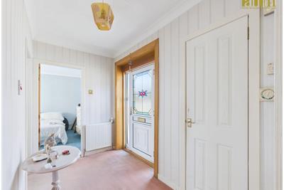 Grampian Way Barrhead - image 16
